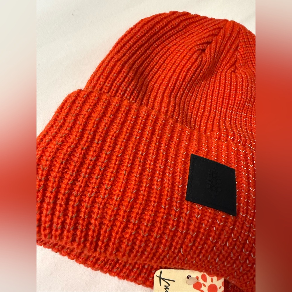 Free People Movement Beanie NWT - Picture 2 of 3